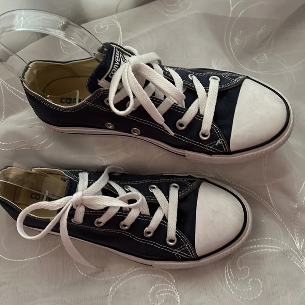 𝅺converse Chuck Taylor Size 3 Excellent Shape